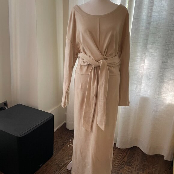Faherty Wrap Dress - Picture 1 of 5